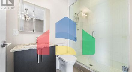 Residential - Single Family Home - Richmond Hill, Canada - Canada