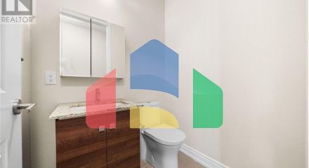 Residential - Single Family Home - Richmond Hill, Canada - Canada