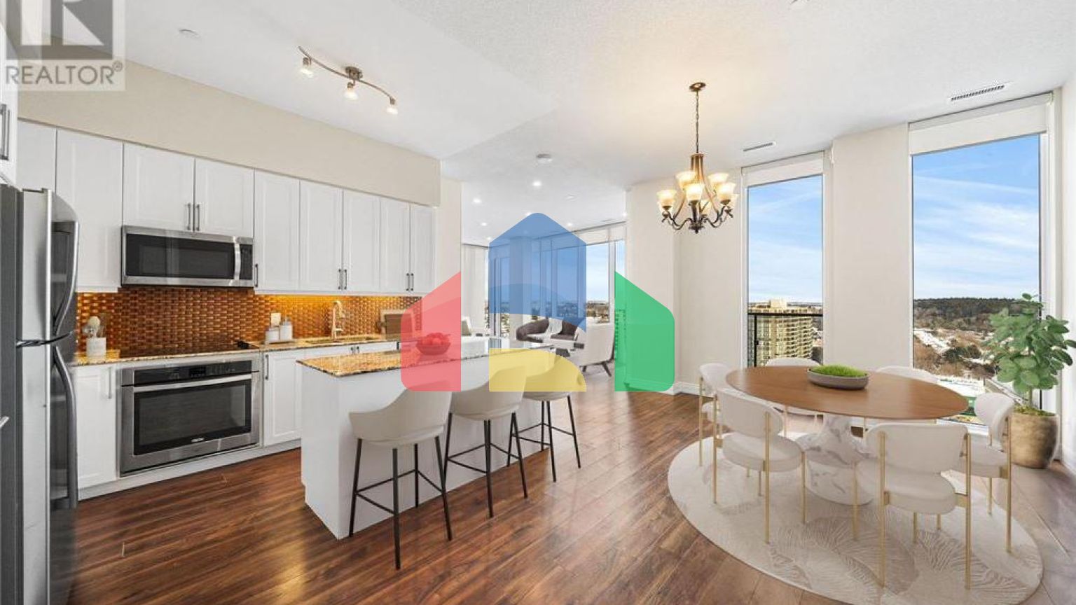 Residential - Single Family Home - Richmond Hill, Canada - Canada