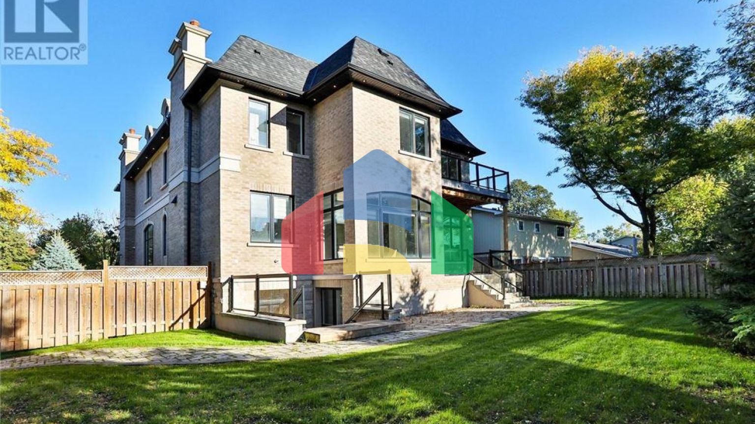 Residential - Single Family Home - Richmond Hill, Canada - Canada
