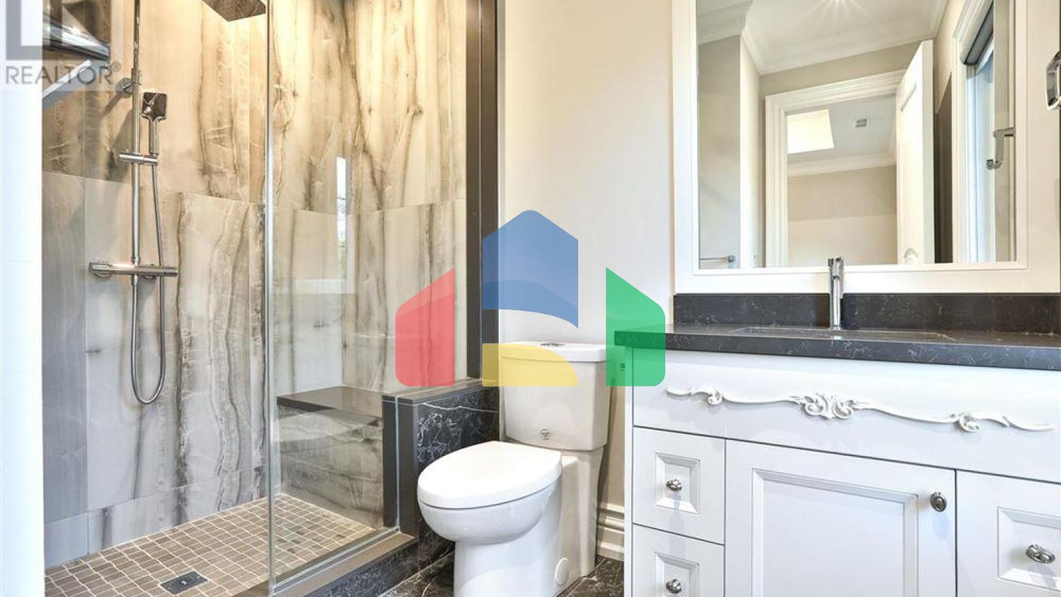 Residential - Single Family Home - Richmond Hill, Canada - Canada