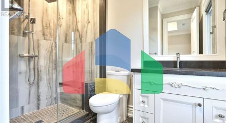 Residential - Single Family Home - Richmond Hill, Canada - Canada