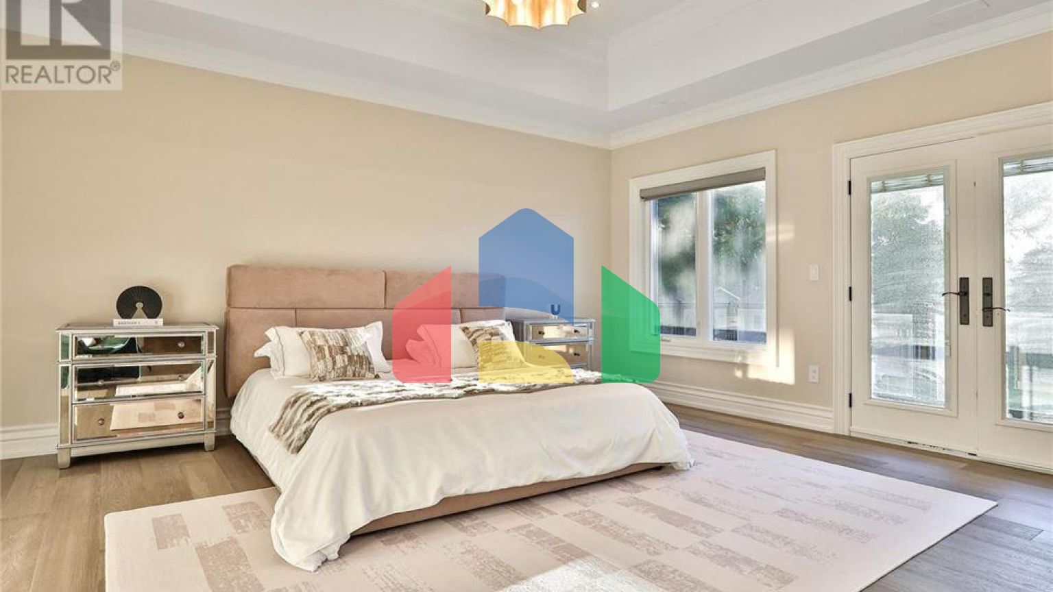 Residential - Single Family Home - Richmond Hill, Canada - Canada