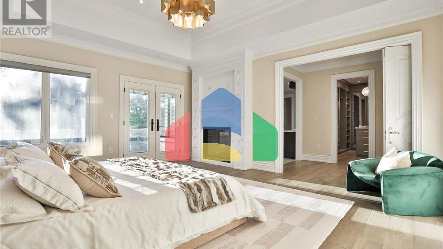 Residential - Single Family Home - Richmond Hill, Canada - Canada