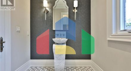 Residential - Single Family Home - Richmond Hill, Canada - Canada