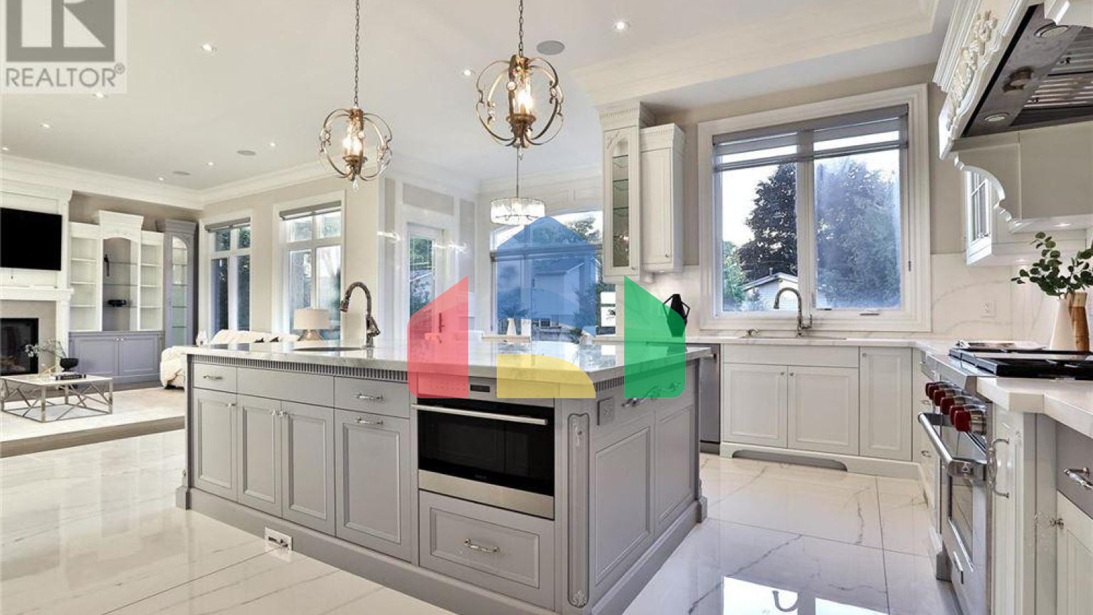 Residential - Single Family Home - Richmond Hill, Canada - Canada