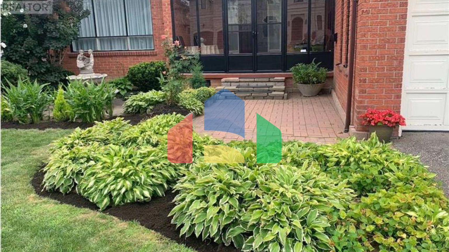 Residential - Single Family Home - Richmond Hill, Canada - Canada