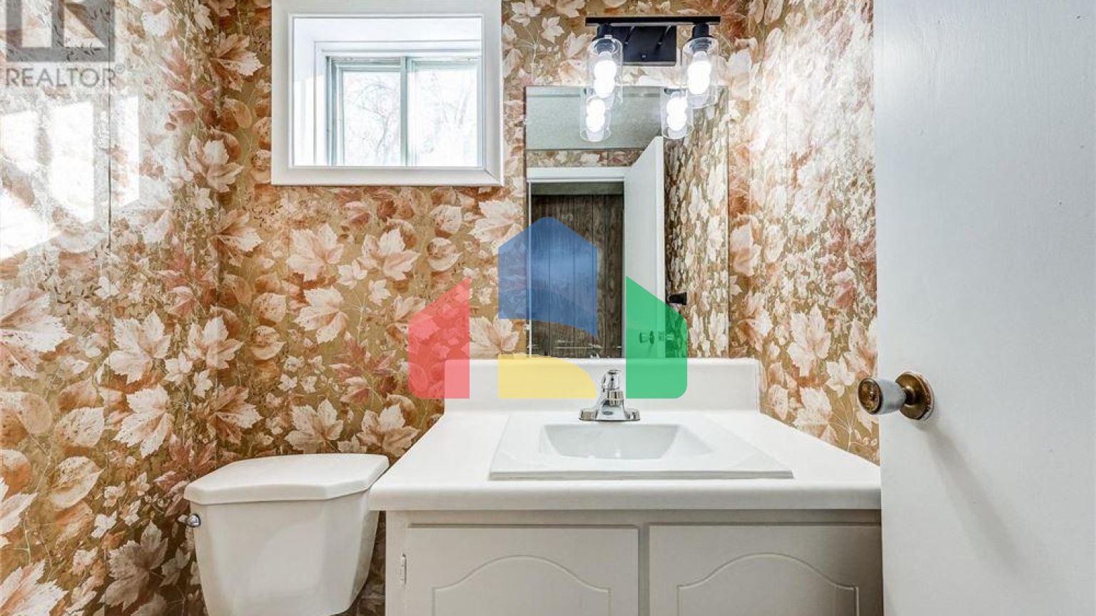 Residential - Single Family Home - Richmond Hill, Canada - Canada