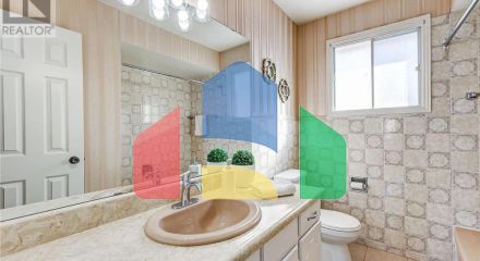 Residential - Single Family Home - Richmond Hill, Canada - Canada