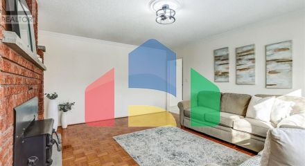 Residential - Single Family Home - Richmond Hill, Canada - Canada