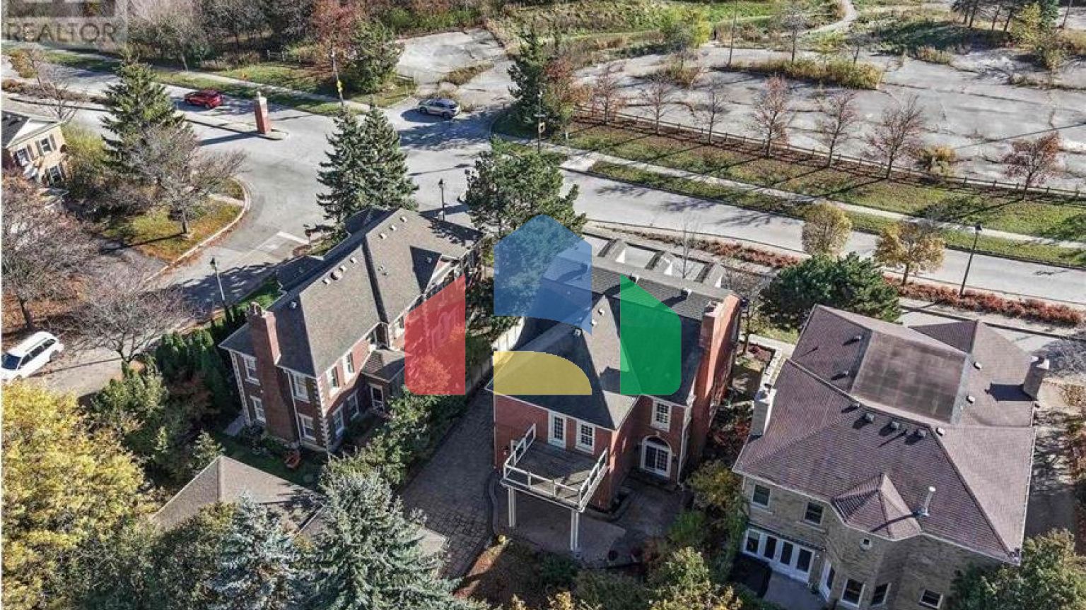 Residential - Single Family Home - Richmond Hill, Canada - Canada