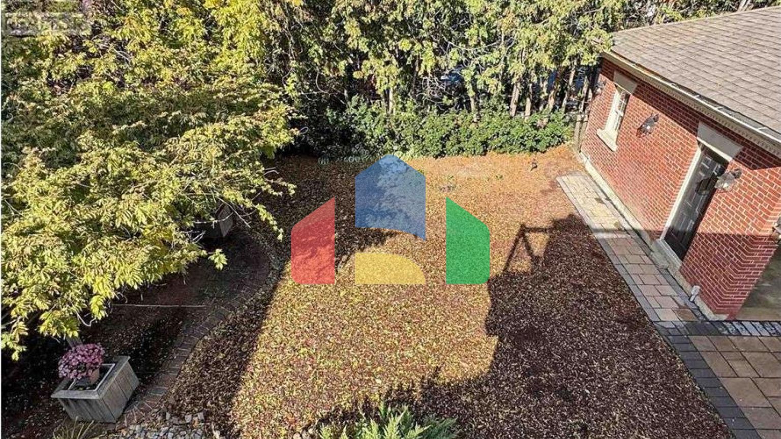 Residential - Single Family Home - Richmond Hill, Canada - Canada