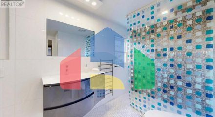 Residential - Single Family Home - Richmond Hill, Canada - Canada