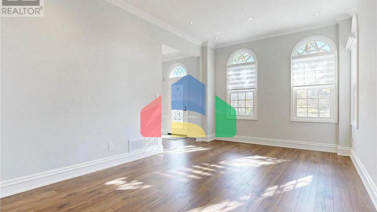 Residential - Single Family Home - Richmond Hill, Canada - Canada