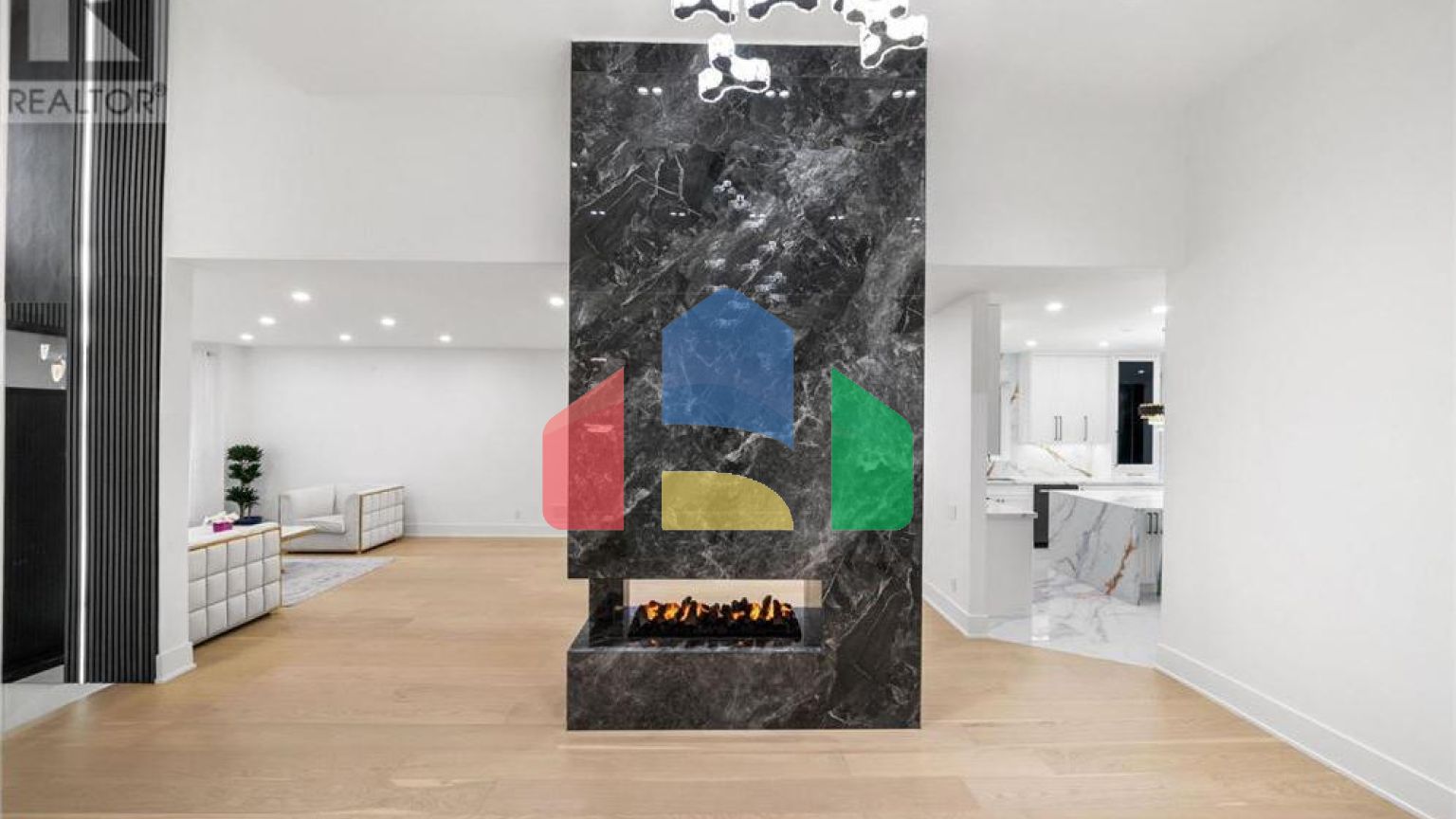 Residential - Single Family Home - Richmond Hill, Canada - Canada