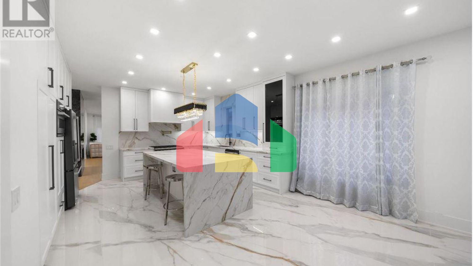 Residential - Single Family Home - Richmond Hill, Canada - Canada