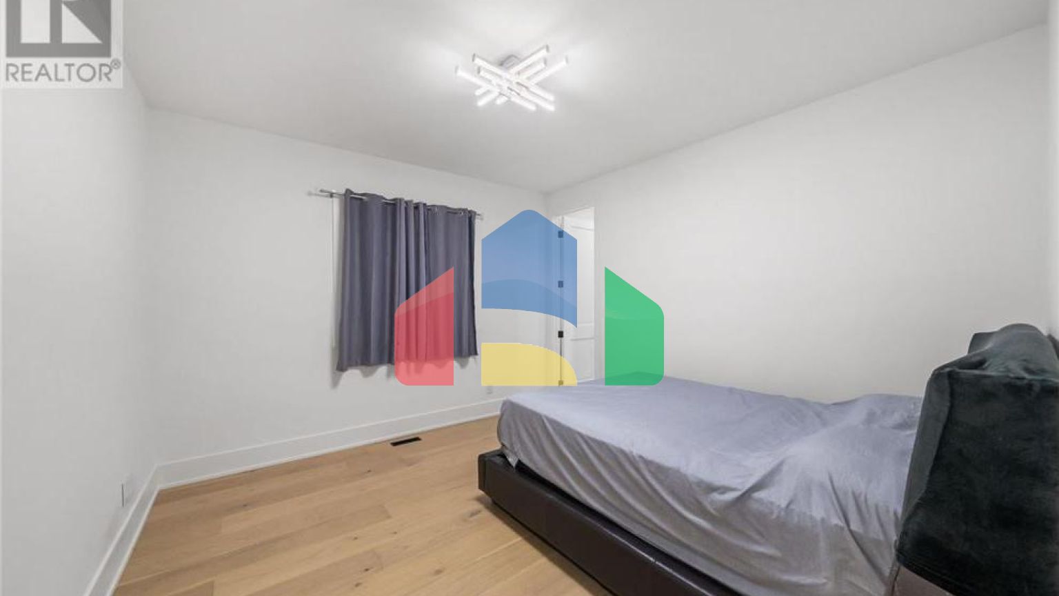 Residential - Single Family Home - Richmond Hill, Canada - Canada