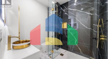 Residential - Single Family Home - Richmond Hill, Canada - Canada