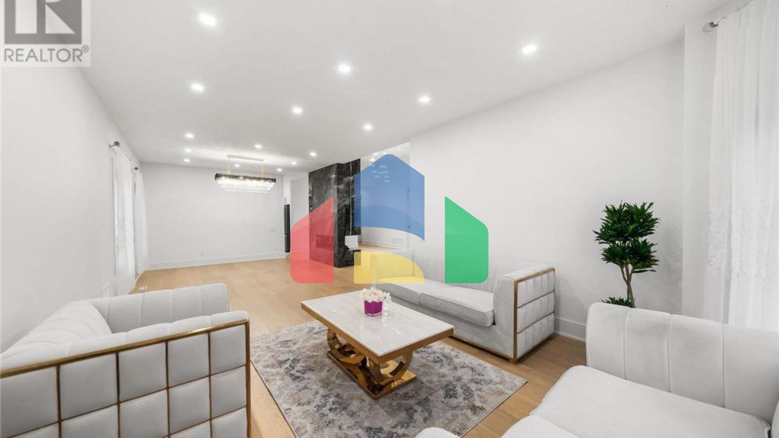 Residential - Single Family Home - Richmond Hill, Canada - Canada