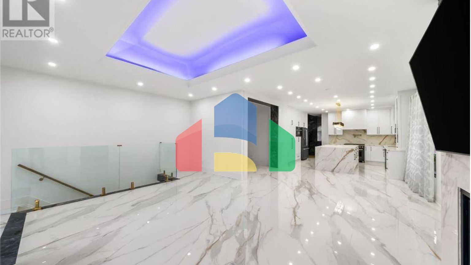 Residential - Single Family Home - Richmond Hill, Canada - Canada