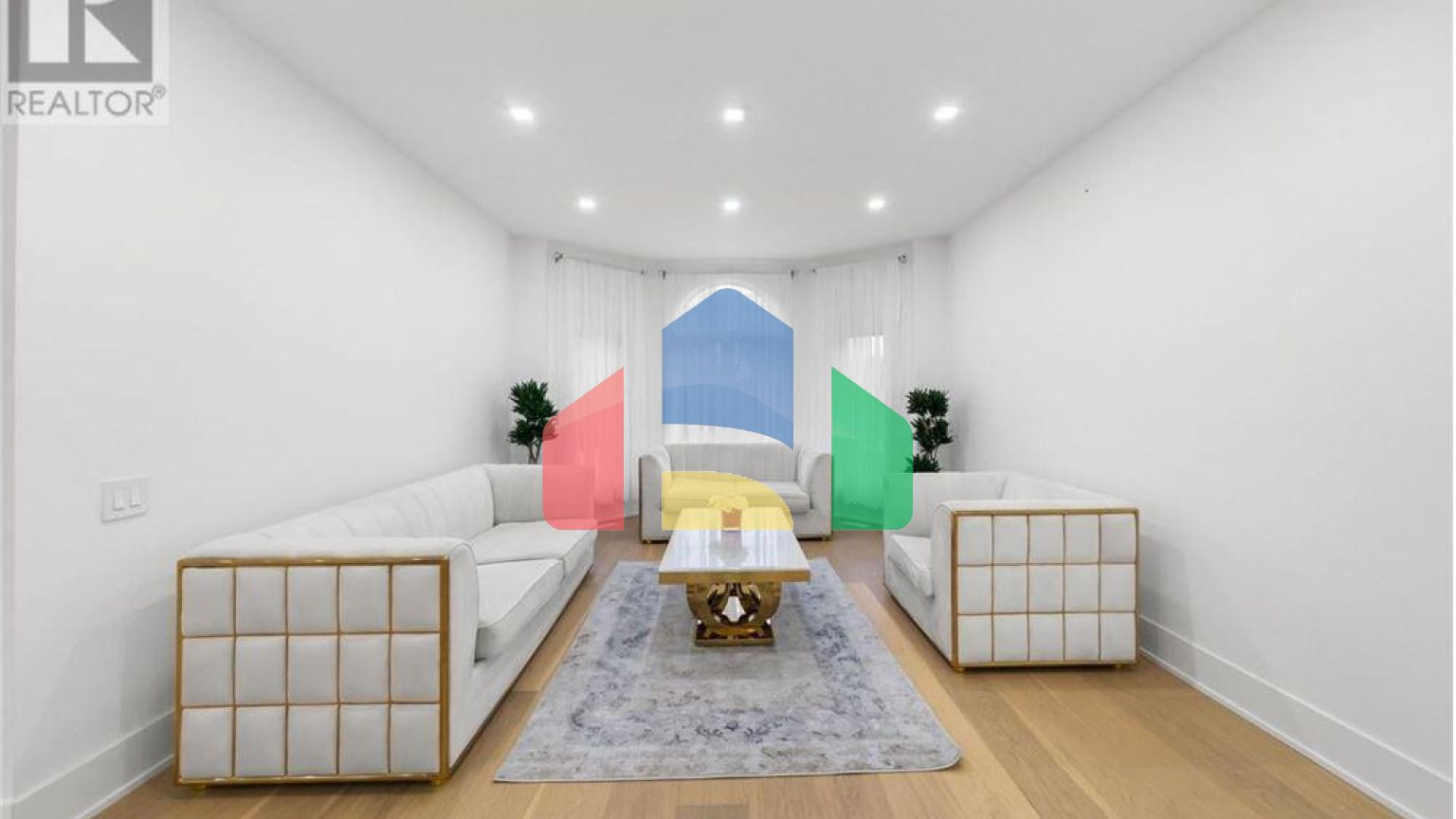 Residential - Single Family Home - Richmond Hill, Canada - Canada