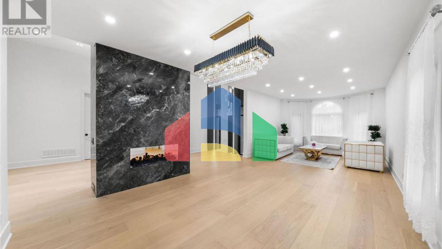 Residential - Single Family Home - Richmond Hill, Canada - Canada