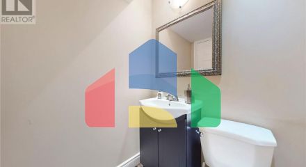 Residential - Single Family Home - Richmond Hill, Canada - Canada