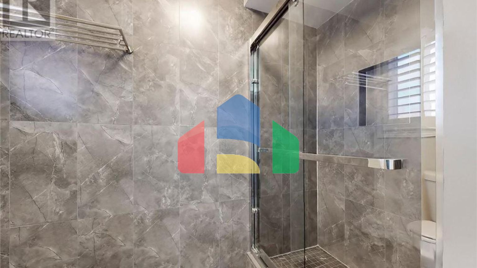 Residential - Single Family Home - Richmond Hill, Canada - Canada