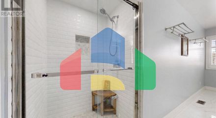 Residential - Single Family Home - Richmond Hill, Canada - Canada