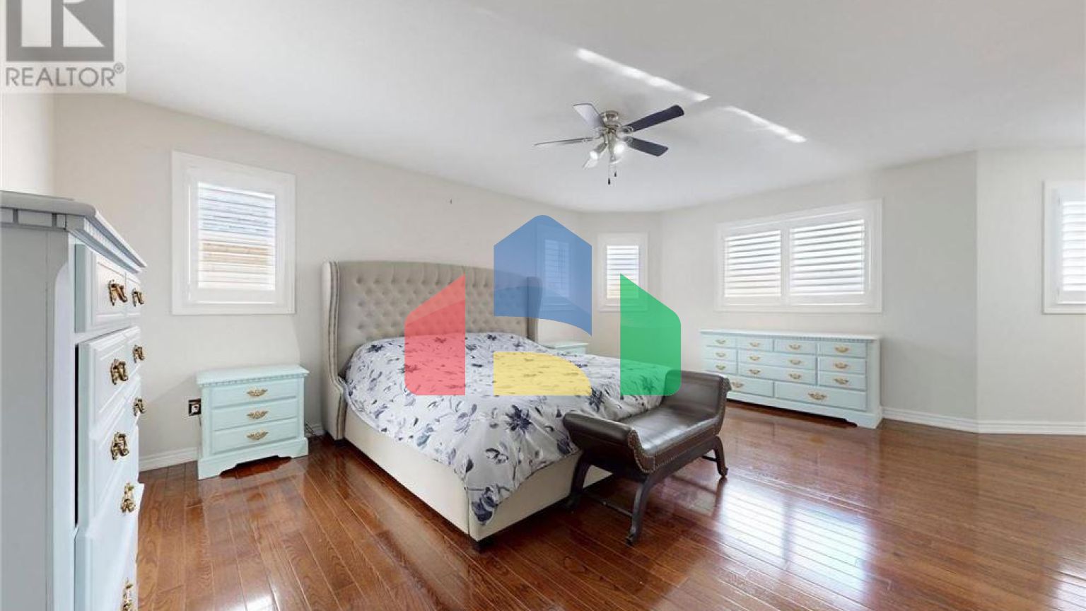 Residential - Single Family Home - Richmond Hill, Canada - Canada