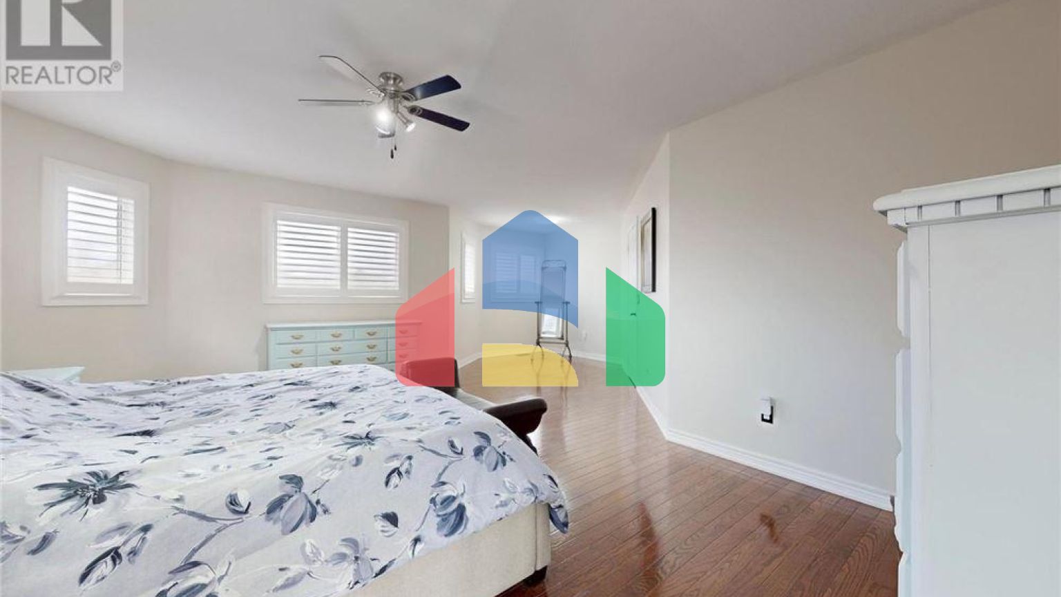 Residential - Single Family Home - Richmond Hill, Canada - Canada