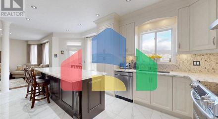 Residential - Single Family Home - Richmond Hill, Canada - Canada