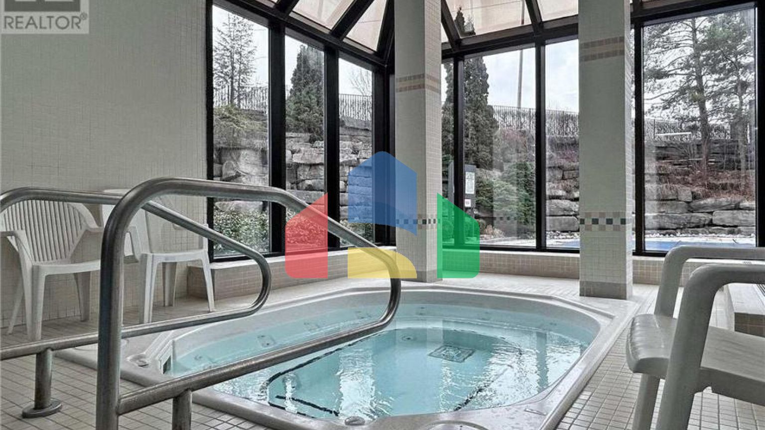 Residential - Single Family Home - Richmond Hill, Canada - Canada