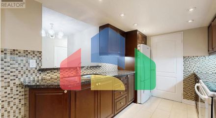 Residential - Single Family Home - Richmond Hill, Canada - Canada