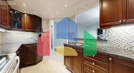 Residential - Single Family Home - Richmond Hill, Canada - Canada