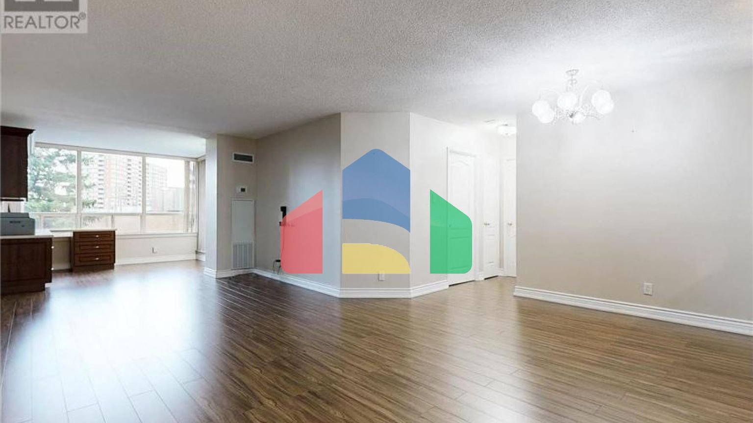 Residential - Single Family Home - Richmond Hill, Canada - Canada