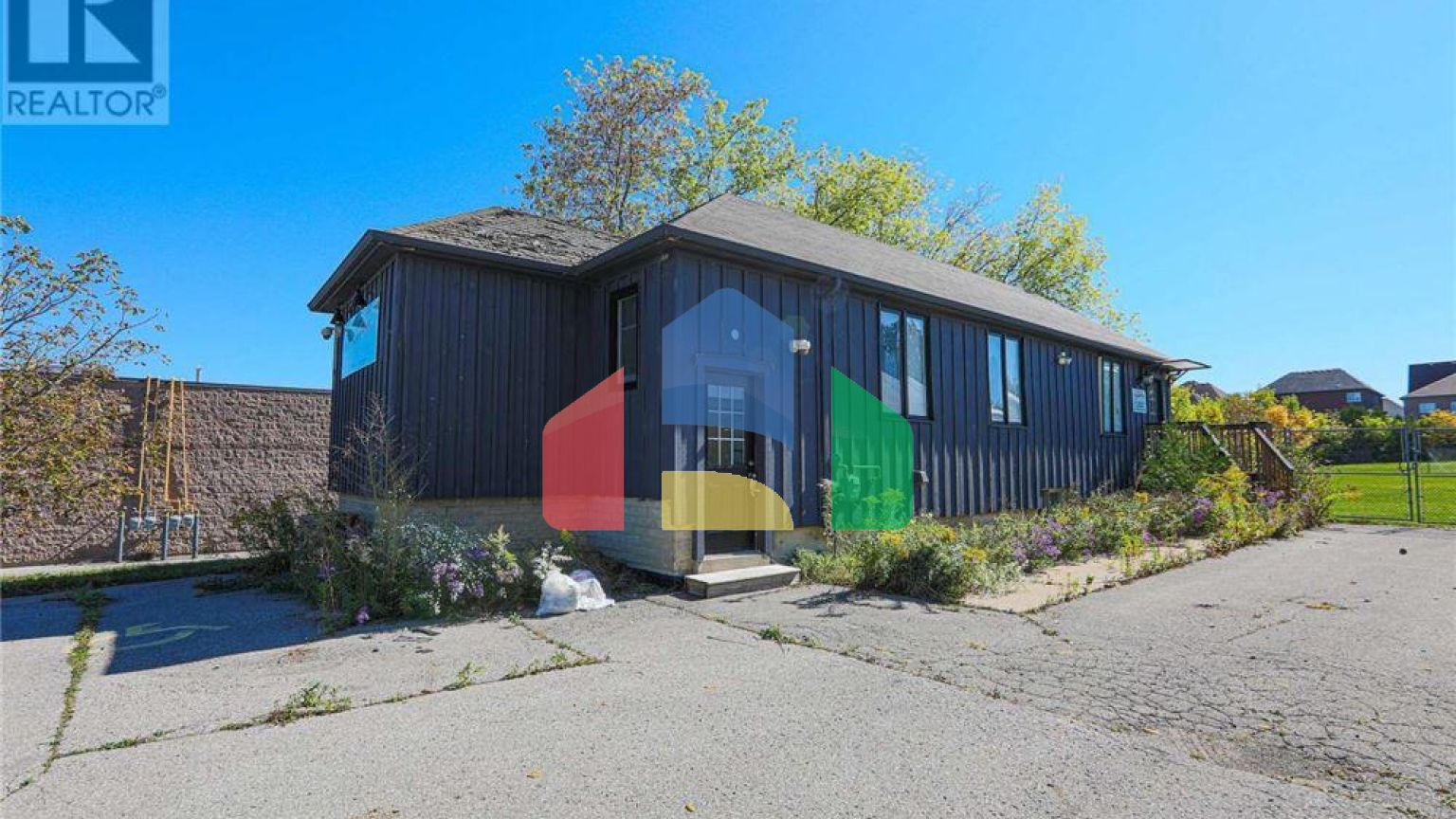 Commercial - Commercial/Retail - Richmond Hill, Canada - Canada