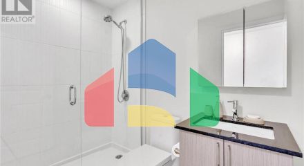 Residential - Single Family Home - Richmond Hill, Canada - Canada