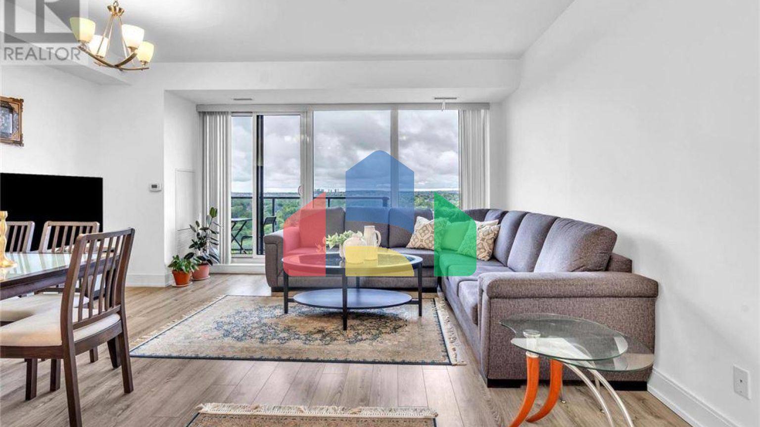 Residential - Single Family Home - Richmond Hill, Canada - Canada