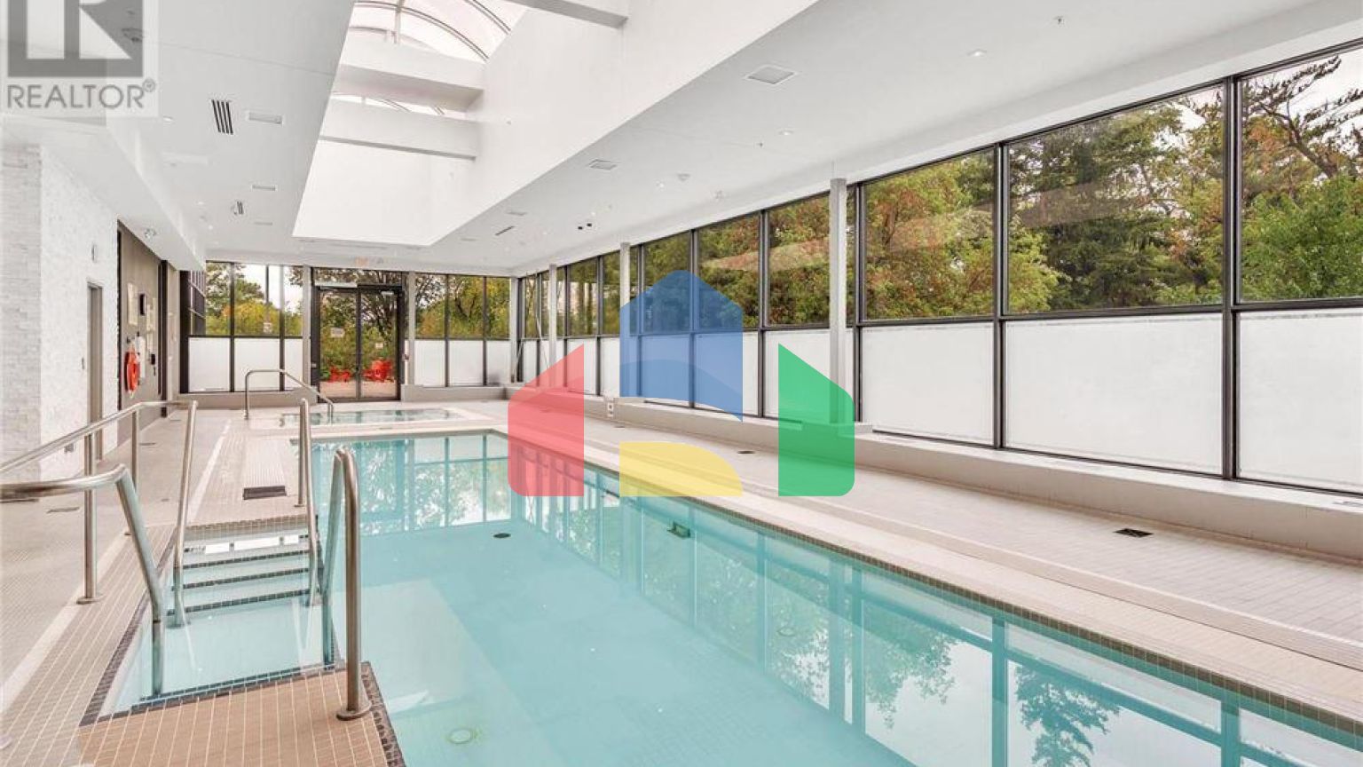 Residential - Single Family Home - Richmond Hill, Canada - Canada