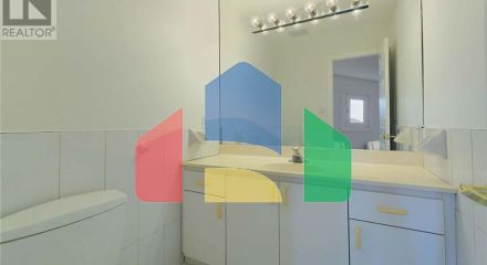 Residential - Single Family Home - Richmond Hill, Canada - Canada