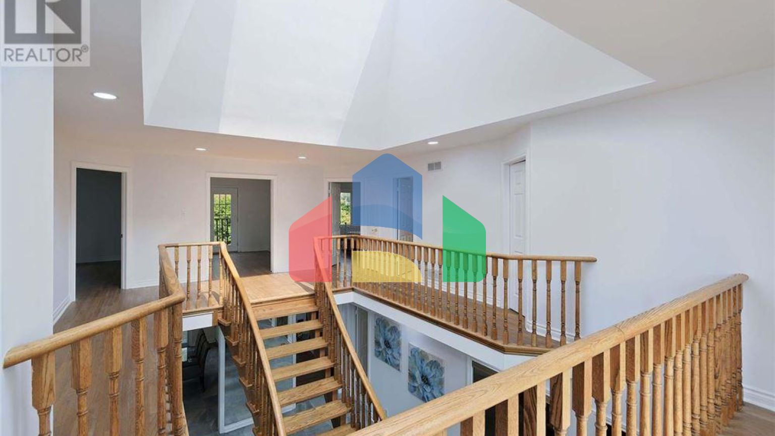 Residential - Single Family Home - Richmond Hill, Canada - Canada