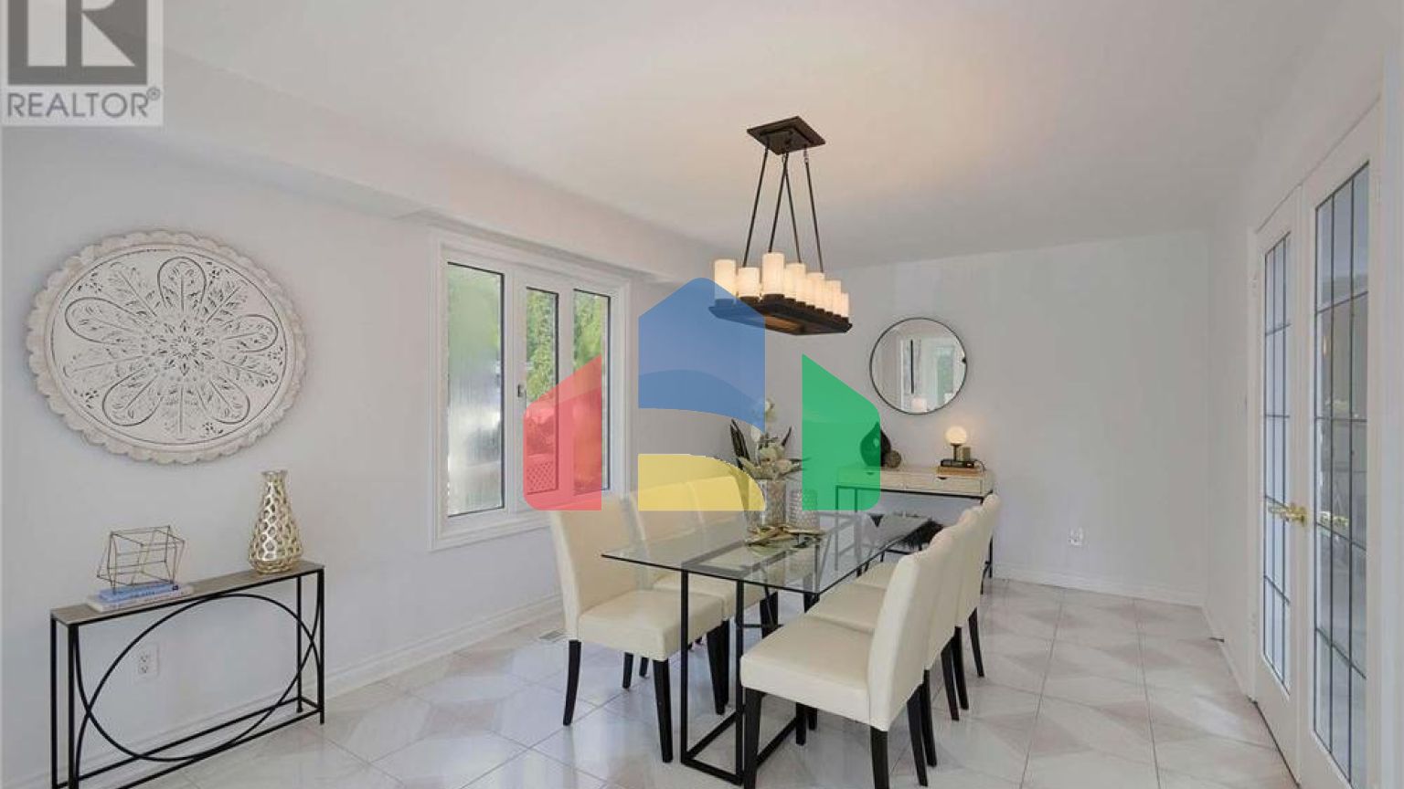 Residential - Single Family Home - Richmond Hill, Canada - Canada