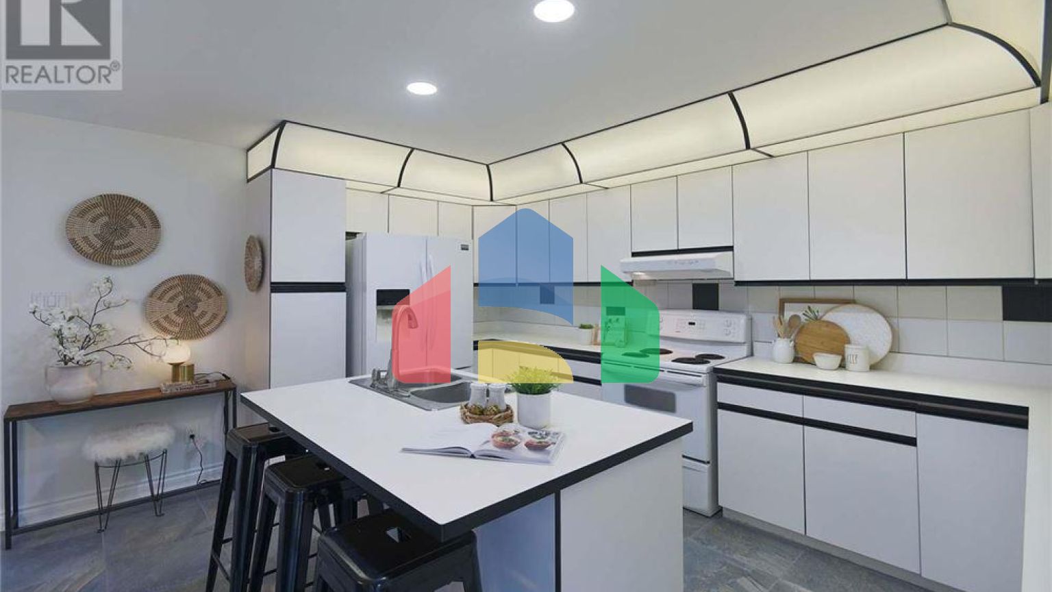 Residential - Single Family Home - Richmond Hill, Canada - Canada