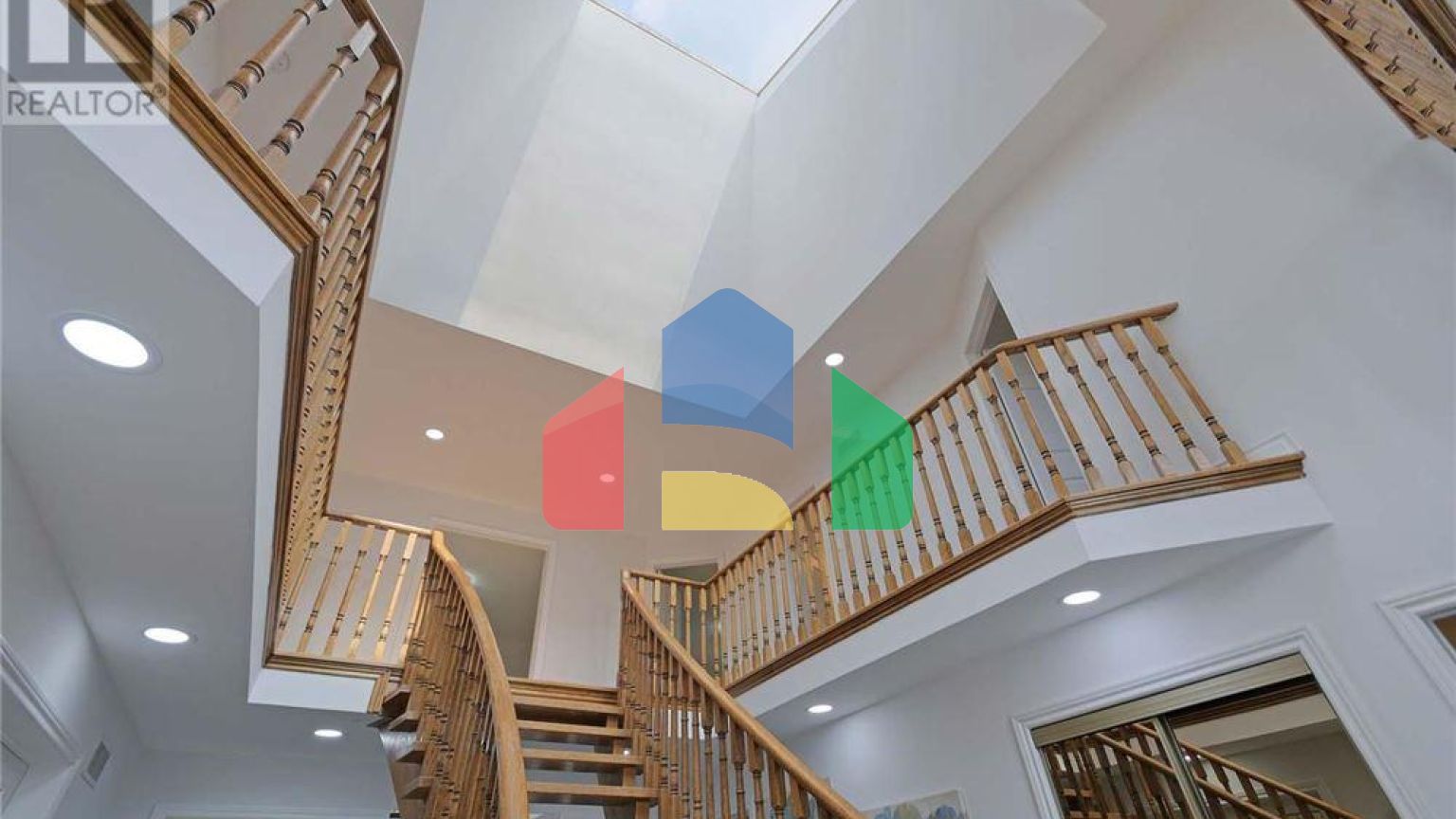 Residential - Single Family Home - Richmond Hill, Canada - Canada