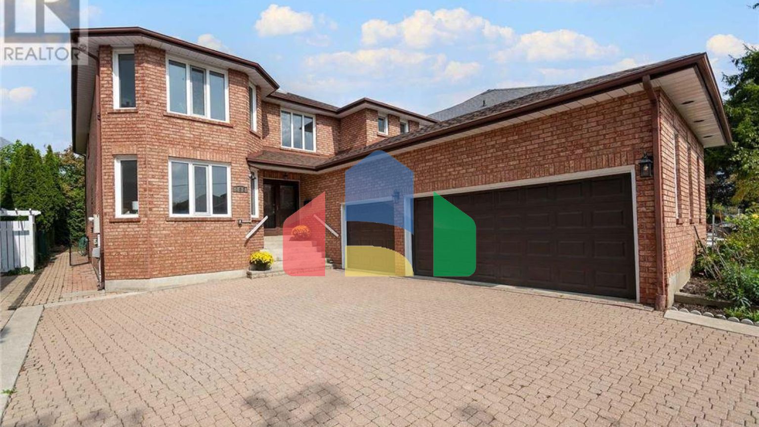 Residential - Single Family Home - Richmond Hill, Canada - Canada