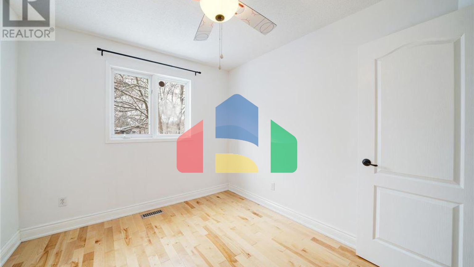 Residential - Single Family Home - Richmond Hill, Canada - Canada