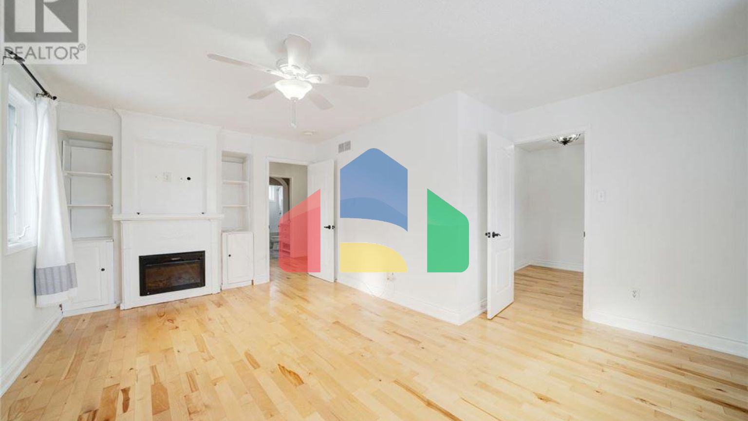 Residential - Single Family Home - Richmond Hill, Canada - Canada