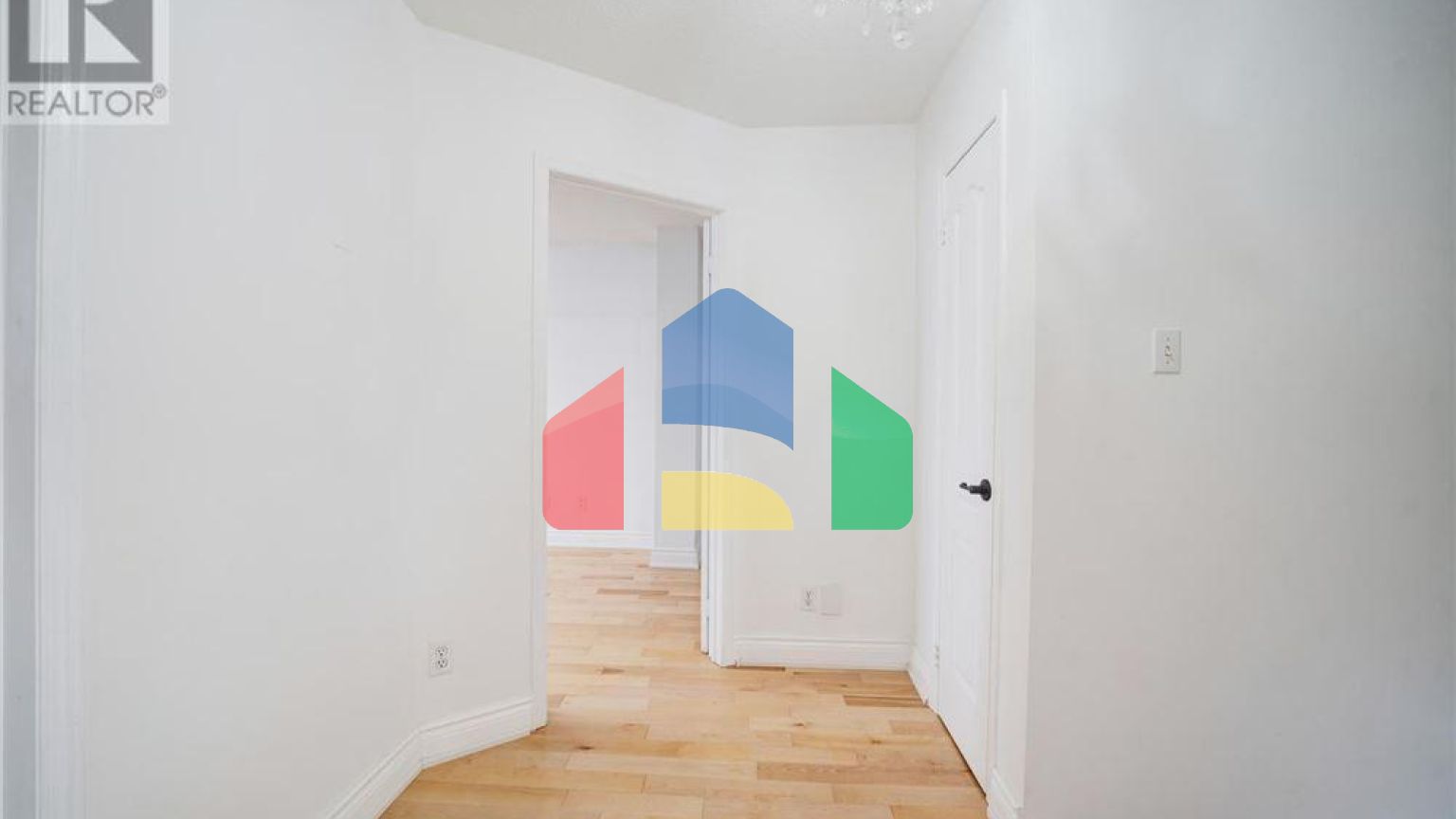 Residential - Single Family Home - Richmond Hill, Canada - Canada