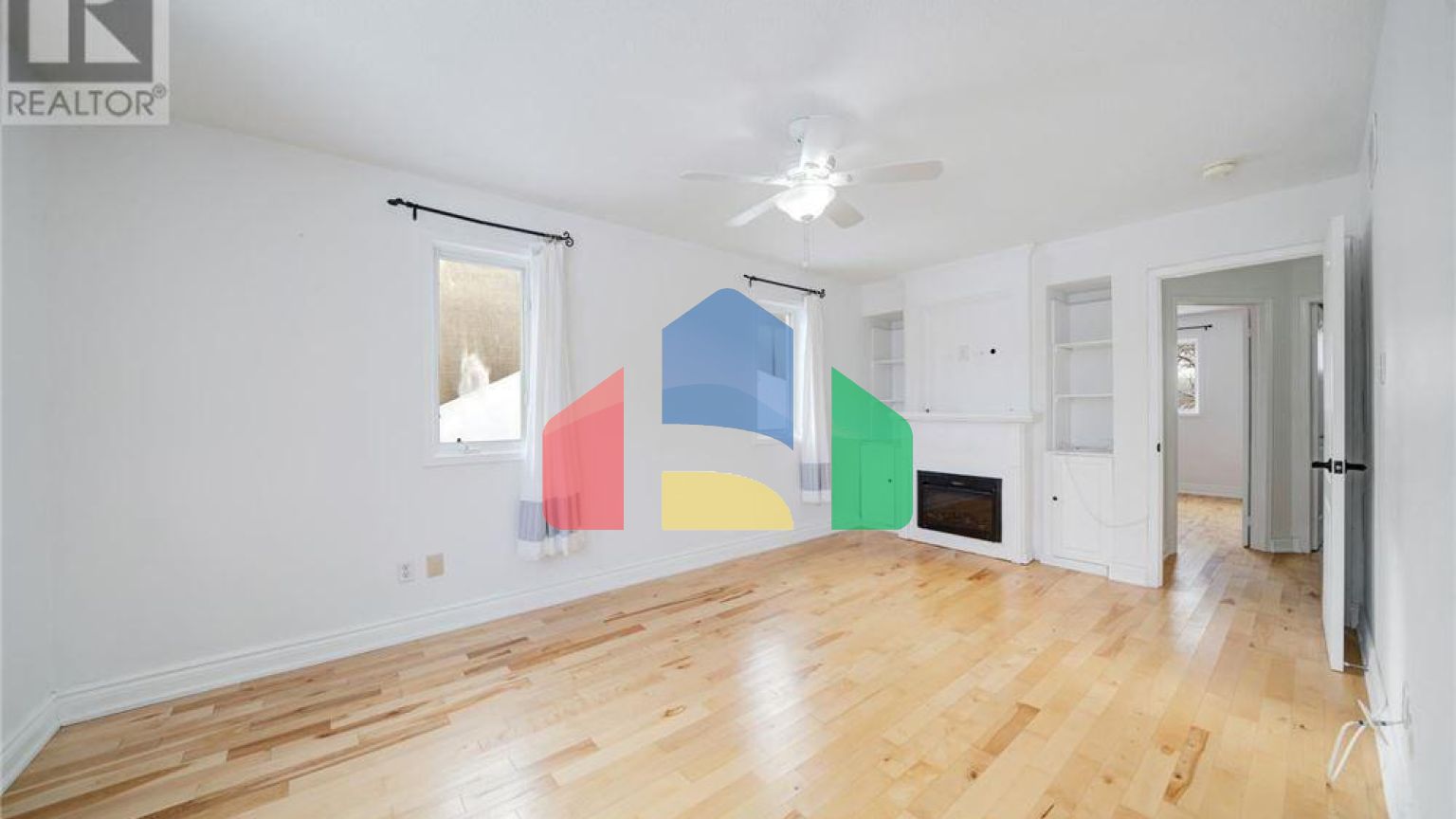 Residential - Single Family Home - Richmond Hill, Canada - Canada